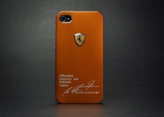 Чехол Ferrari для iPhone 4S золотой
