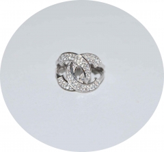 Серебряное кольцо в стиле Шанель