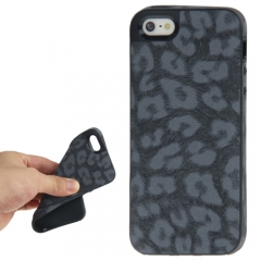 Чехол Леопард для iPhone 5 черный