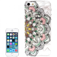 Чехол 3D для iPhone 5 Цветок