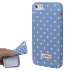 Чехол Cath Kidston для iPhone 5 голубой в горошек