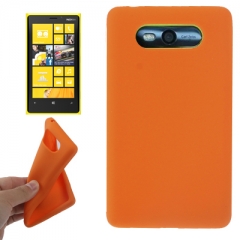 Чехол силиконовый для Nokia Lumia 820 оранжевый